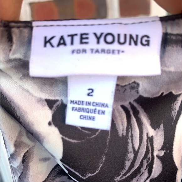 NWOT WOMEN DRESS KATE YOUNG - Picture 2 of 3